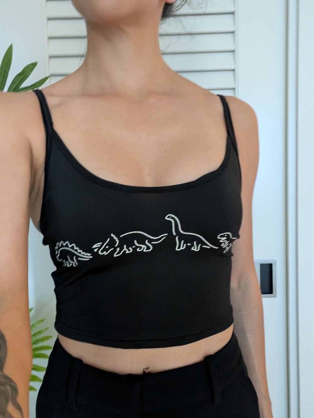 Shein Black Dinosaur Graphic Crop Tank Top